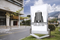 Real Estate And Construction  Logo Screenshot 7