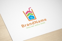 Juice House Logo Template Screenshot 1