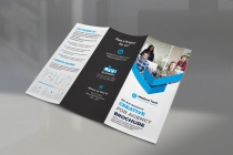  Corporate Trifold Brochure Screenshot 2