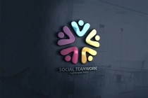 Social Teamwork Logo Screenshot 4