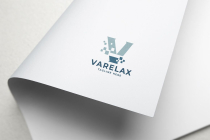 Varelax Letter V Logo Screenshot 1