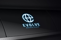 Evolve Letter E Pro Logo Screenshot 2