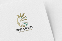 Naturals Wellness Beauty Logo Screenshot 3