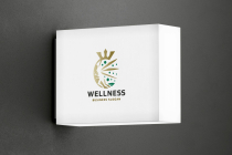 Naturals Wellness Beauty Logo Screenshot 4