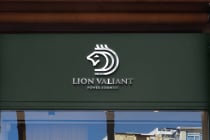 Lion Valiant Line Style Logo Screenshot 1